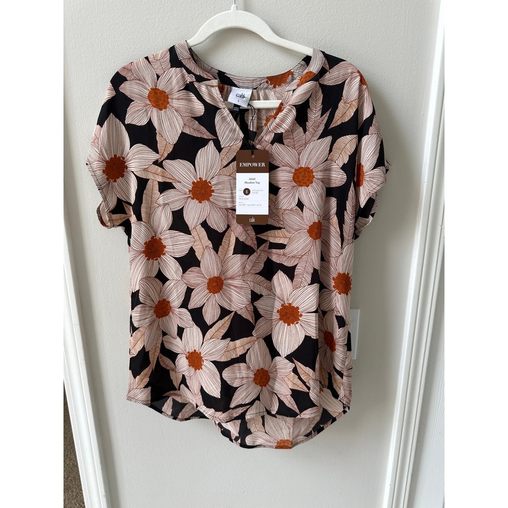 Cabi Meadow Top 4540 Floral Split V-Neck Short Sleeve Blouse Black Orange Small